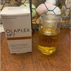 - Olaplex No 7 bonding oil- new in box